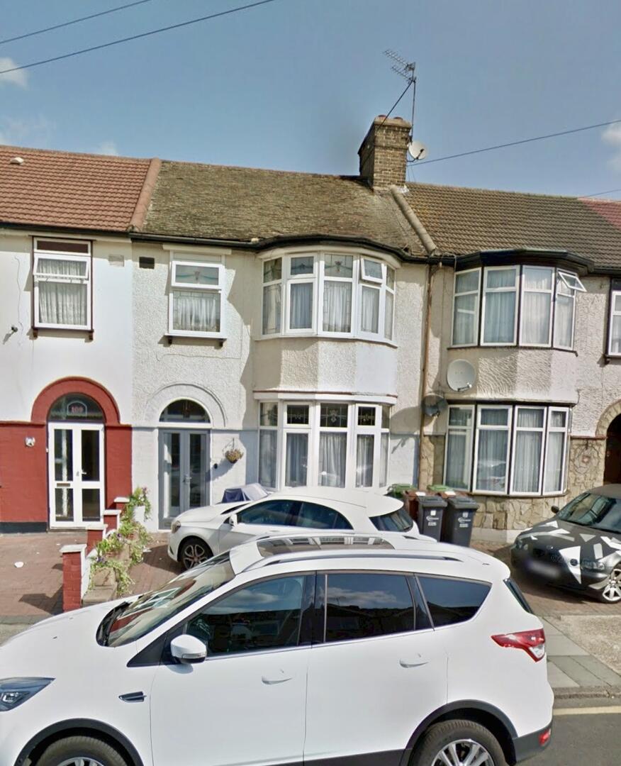 111, Salisbury Avenue, Barking photo 5