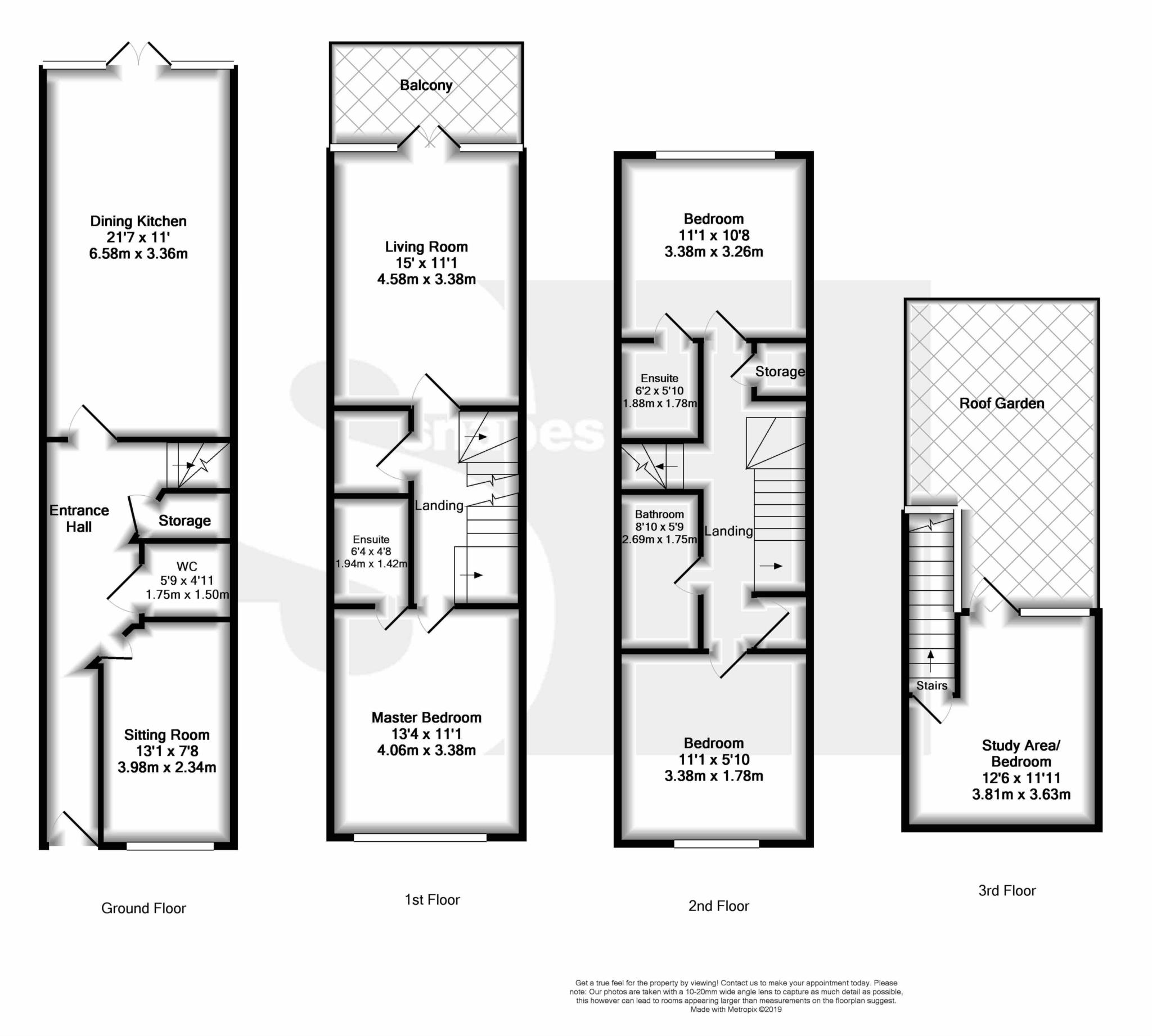 4 Bedrooms  for sale in Bramhall Lane South, Bramhall, Stockport SK7