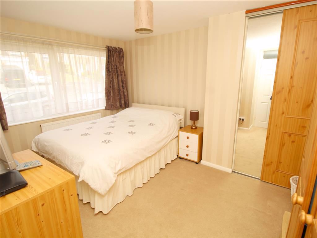 Free property report 9 Culver Close, Plymouth, PL6 5NL Chimnie