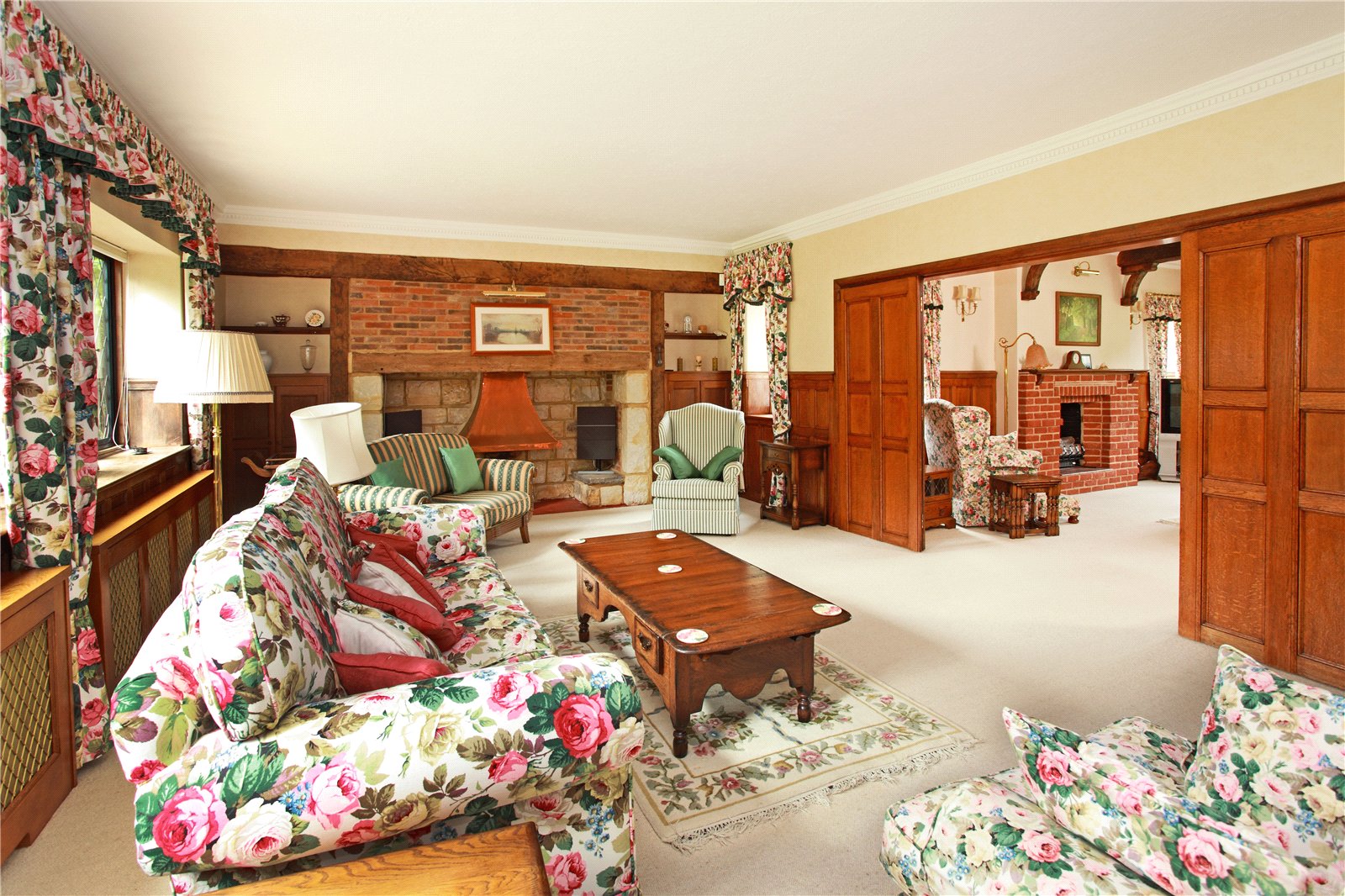 7 bedroom detached house for sale 0