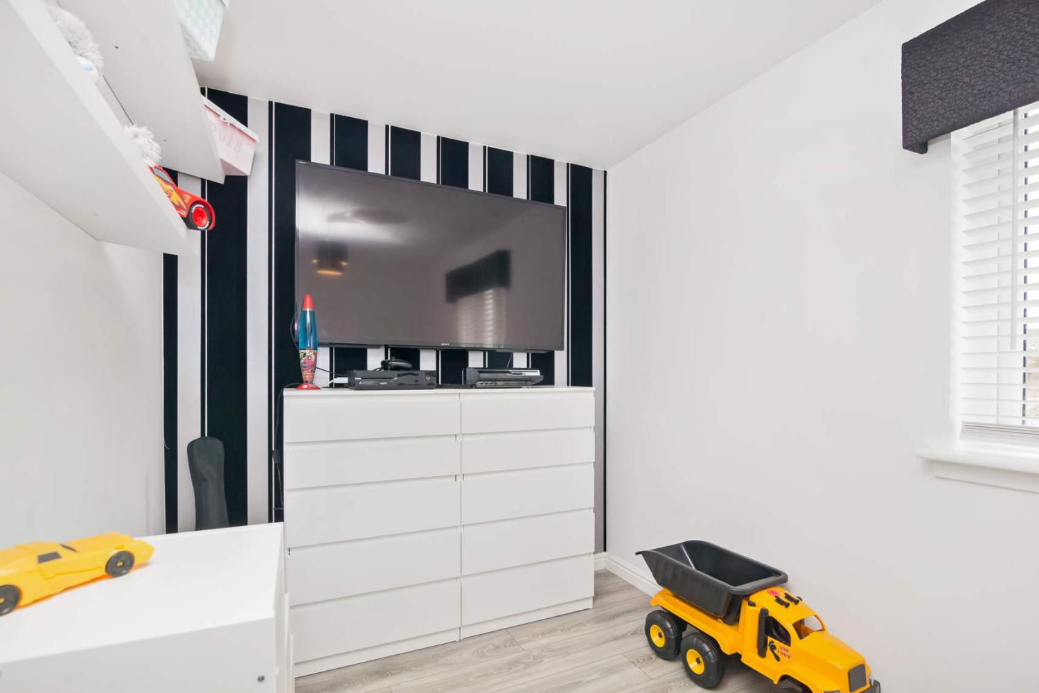 2 Bedrooms Terraced house for sale in Craigswood Way, Baillieston, Glasgow, Lanarkshire G69