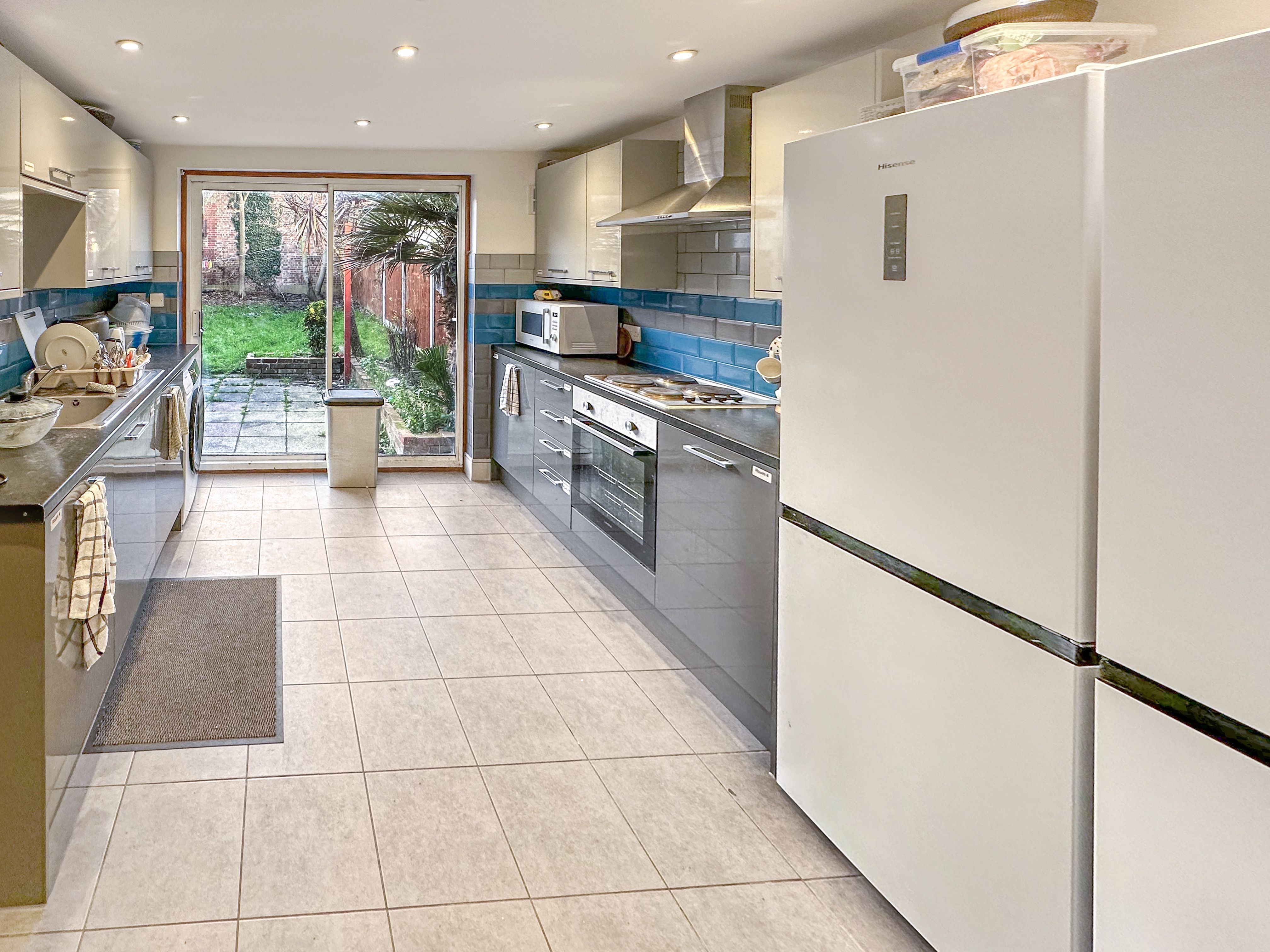 Room 2, 8, Hounslow photo 4