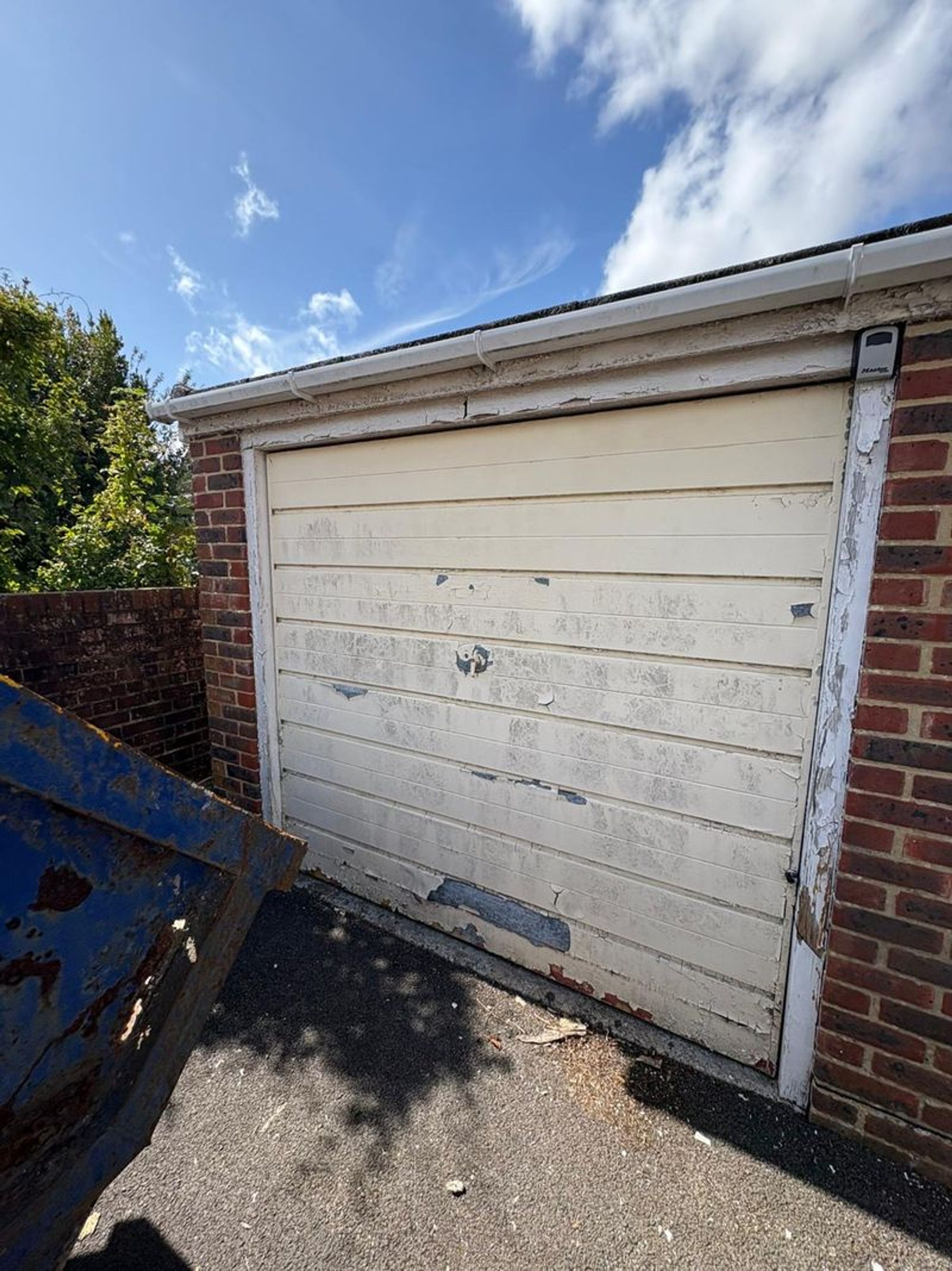 Garage 5 Northwood Court, Worthing photo 2