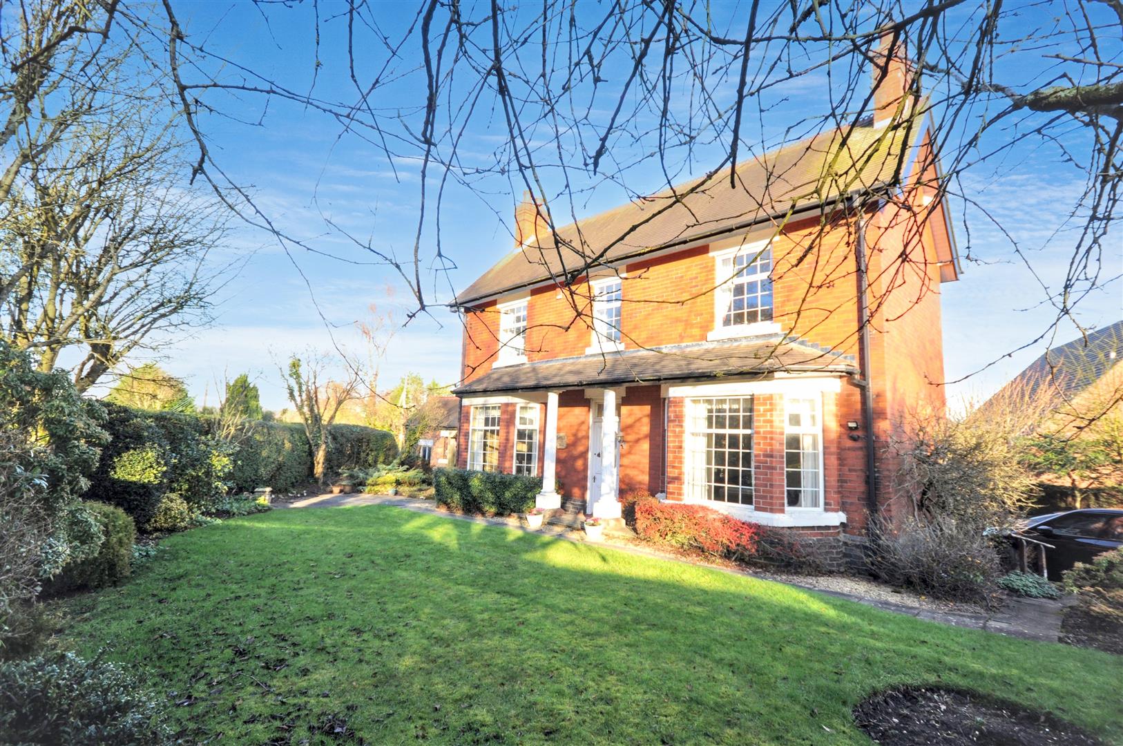 3-bed house on Mayfield House, Breach Lane, Stoke-On-Trent, £450,000