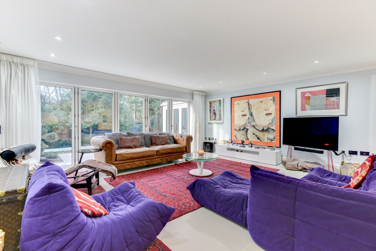 5 bedroom detached house for sale 0