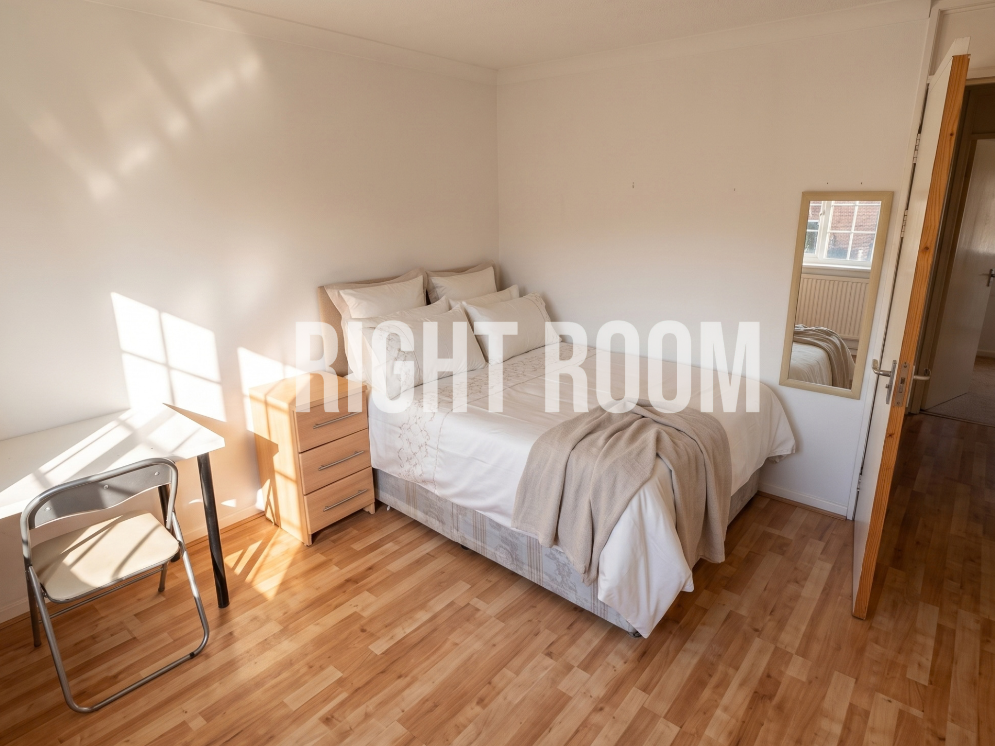 Room 5, 4 Pedlars Walk, London photo 4