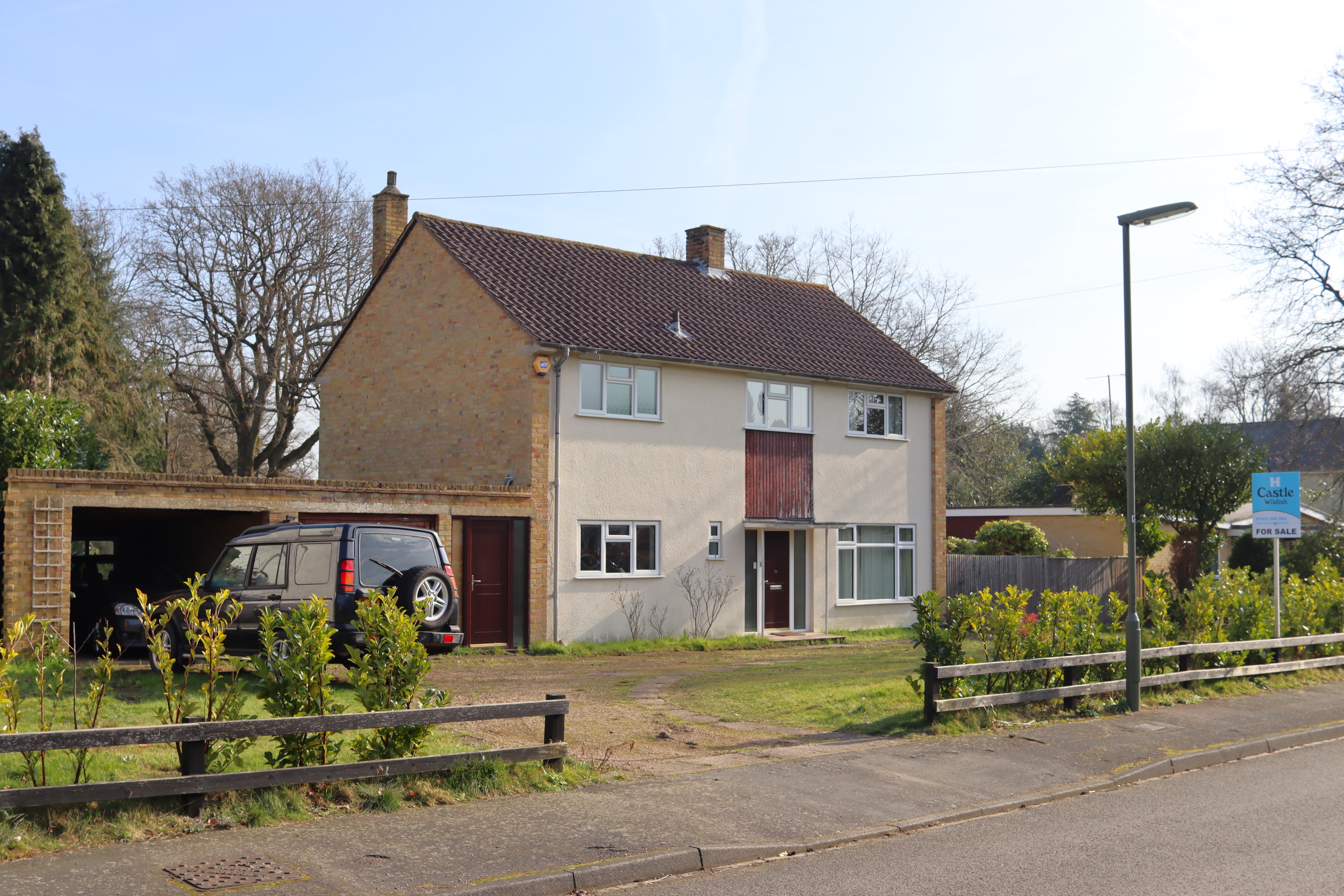 3 bedroom detached house for sale 0