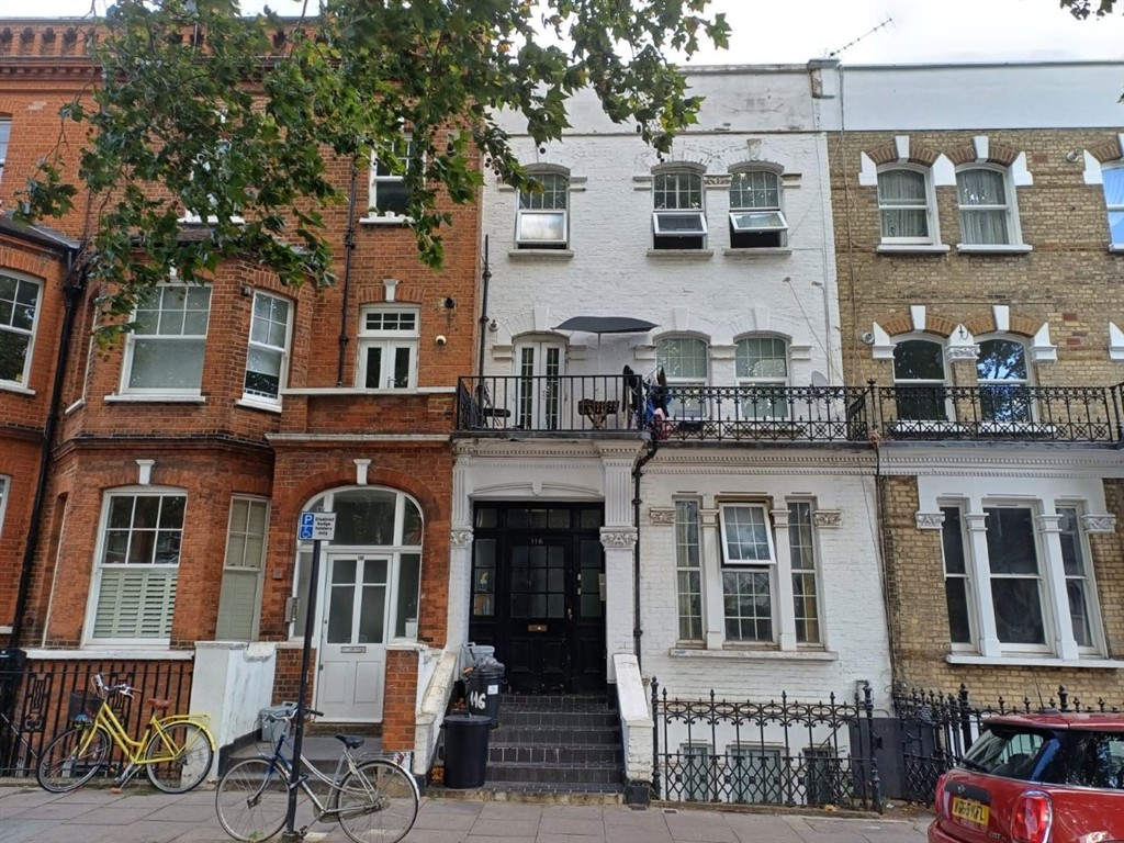 116a, Barons Court Road, London photo 3