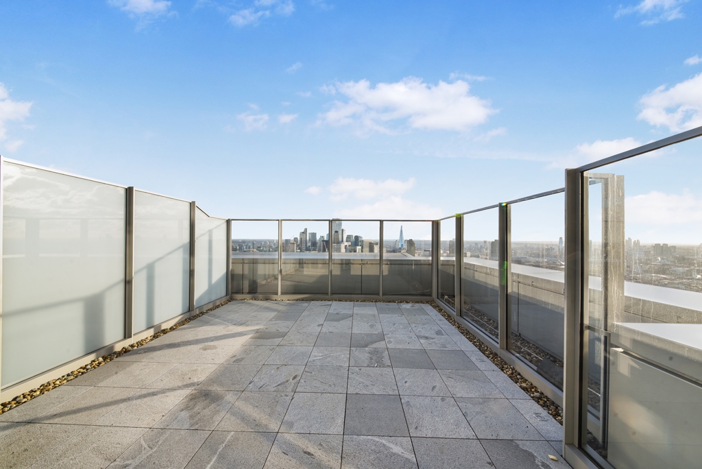 2 bedroom flat for sale 0