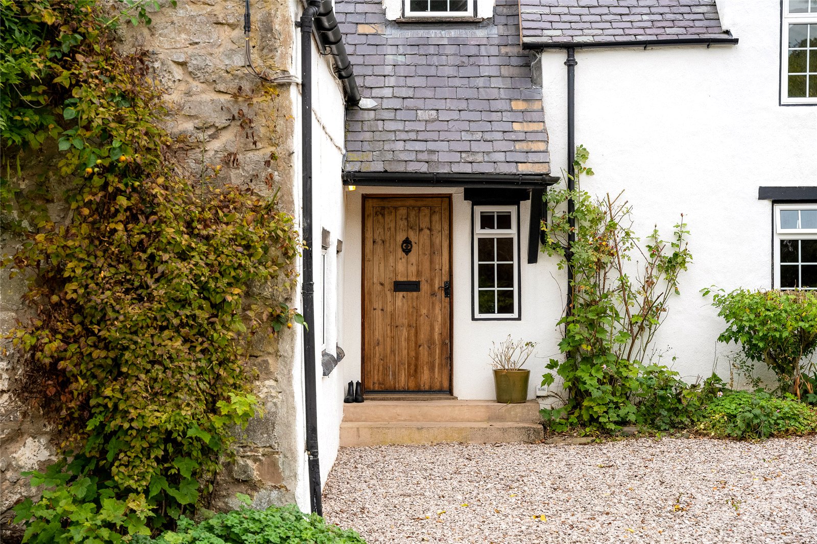 7 bedroom detached house for sale 0