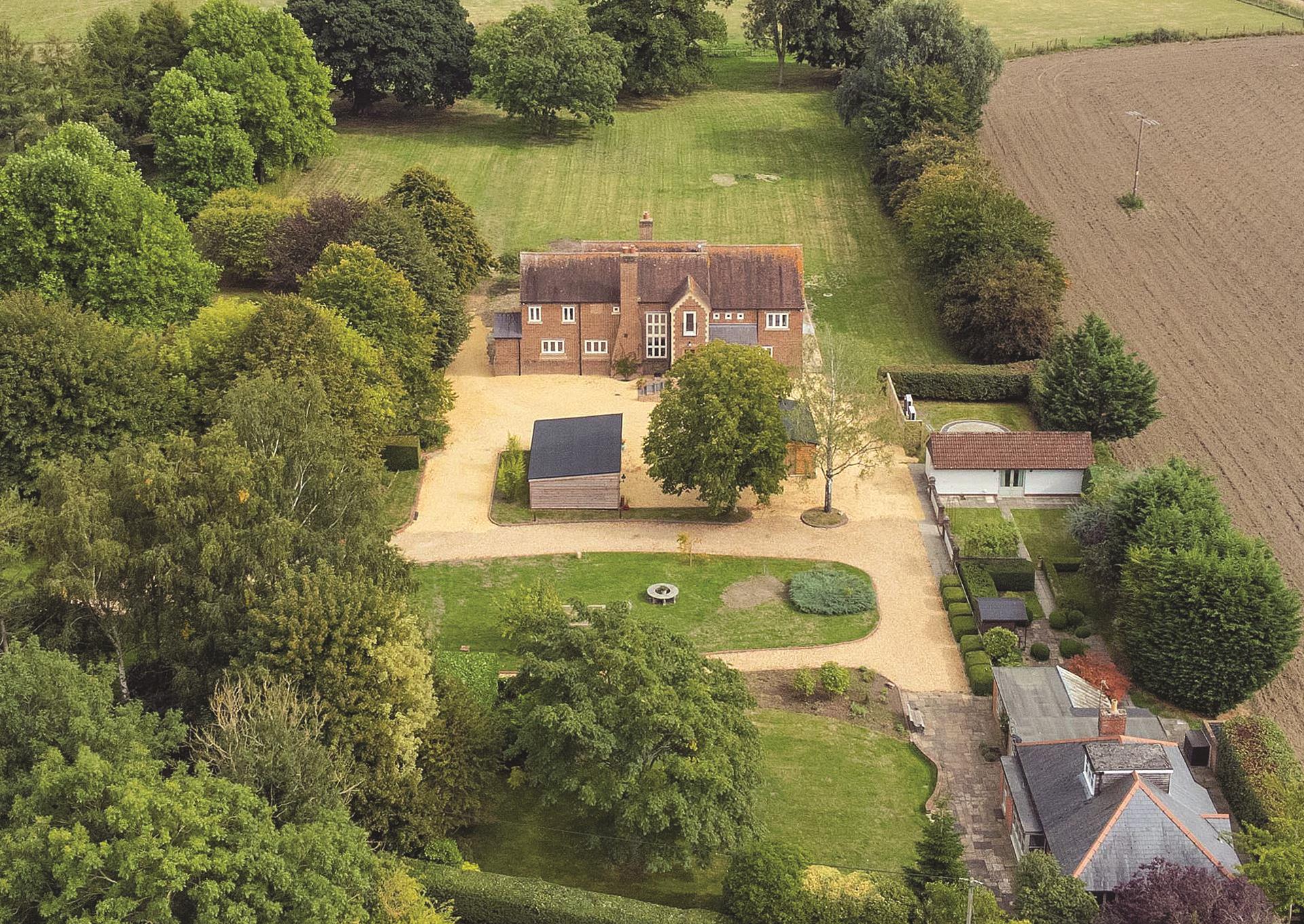 Photos of Manningford Abbots, Pewsey, Wiltshire SN9 62572898