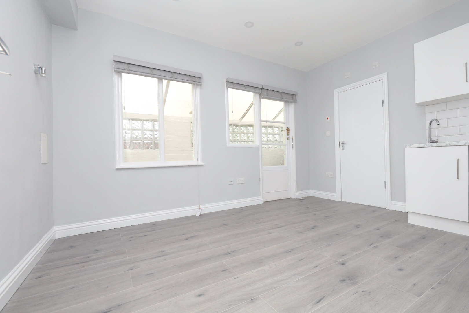 Windmill Lane, Greenford photo 4