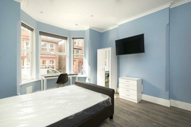Derby Grove, Nottingham, Nottinghamshire NG7 photo 3
