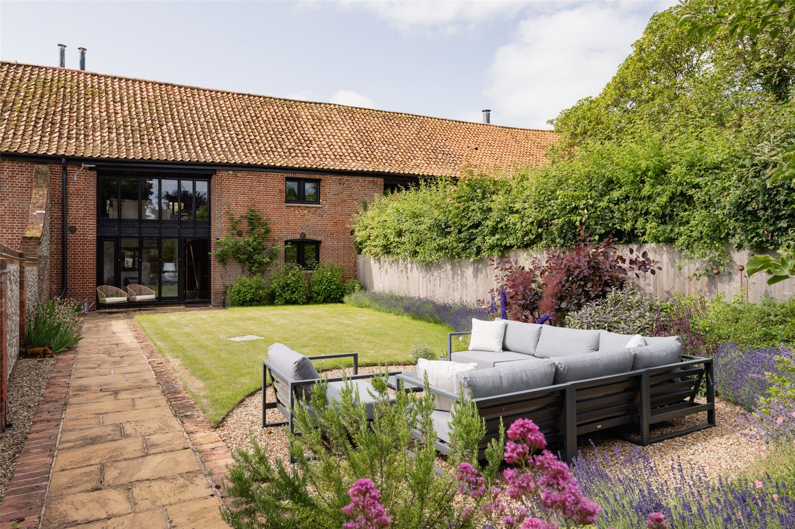 2, Hindringham High Barns, Hindringham photo 2