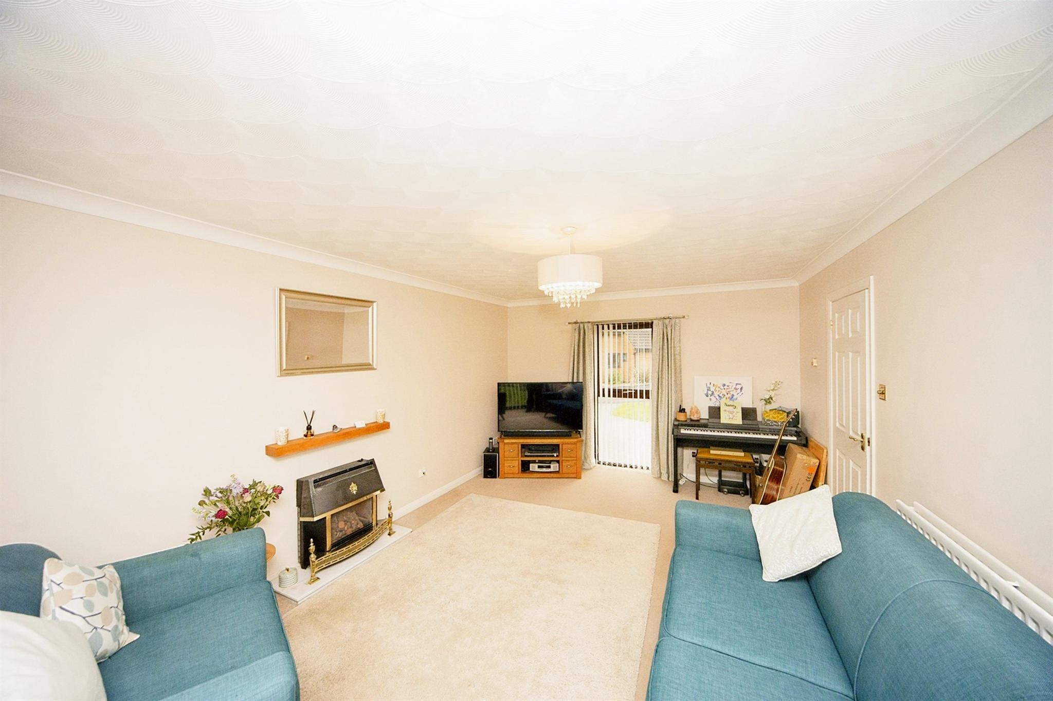 Photos of Downside Close, Blandford Forum DT11 60428143 PrimeLocation