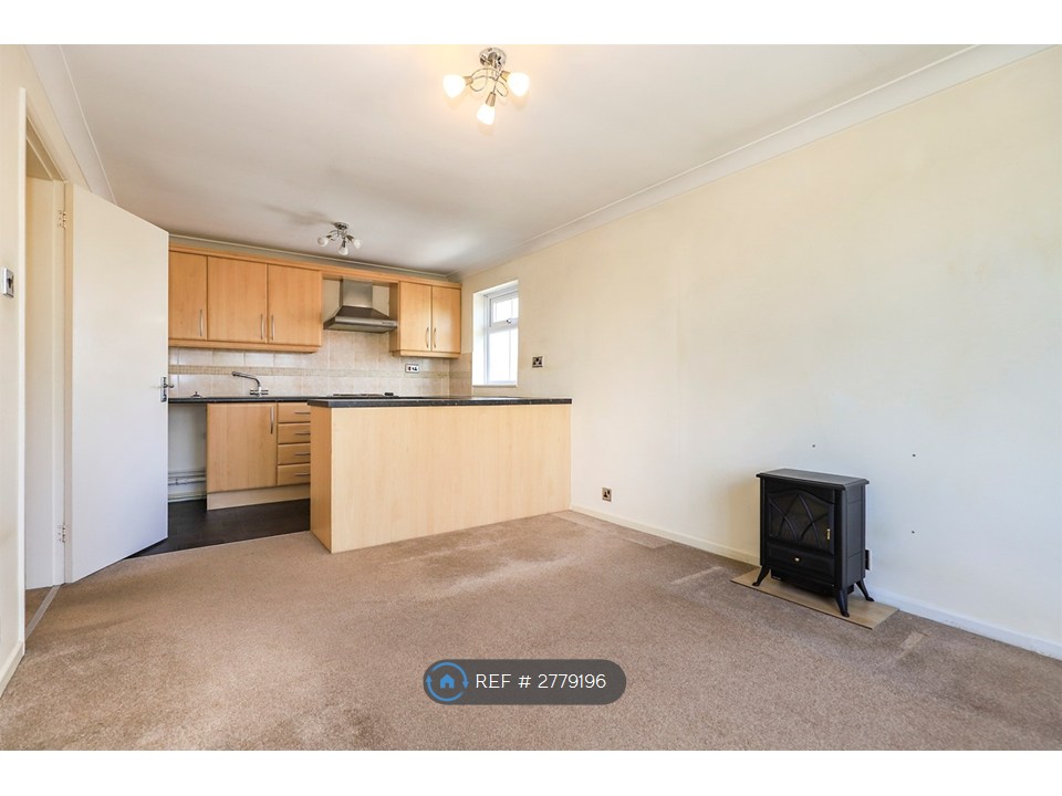 Maple Court, Rose St, Bilston photo 5