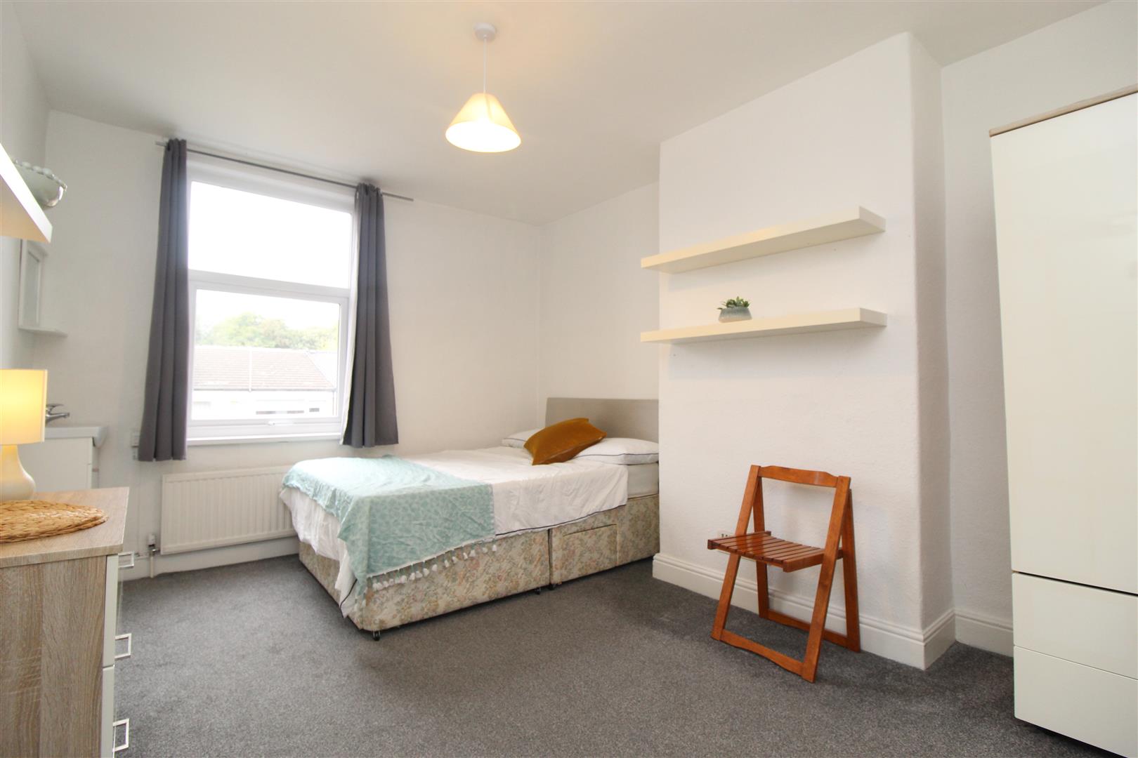 Room 2, 14, Union Terrace, Leeds photo 2