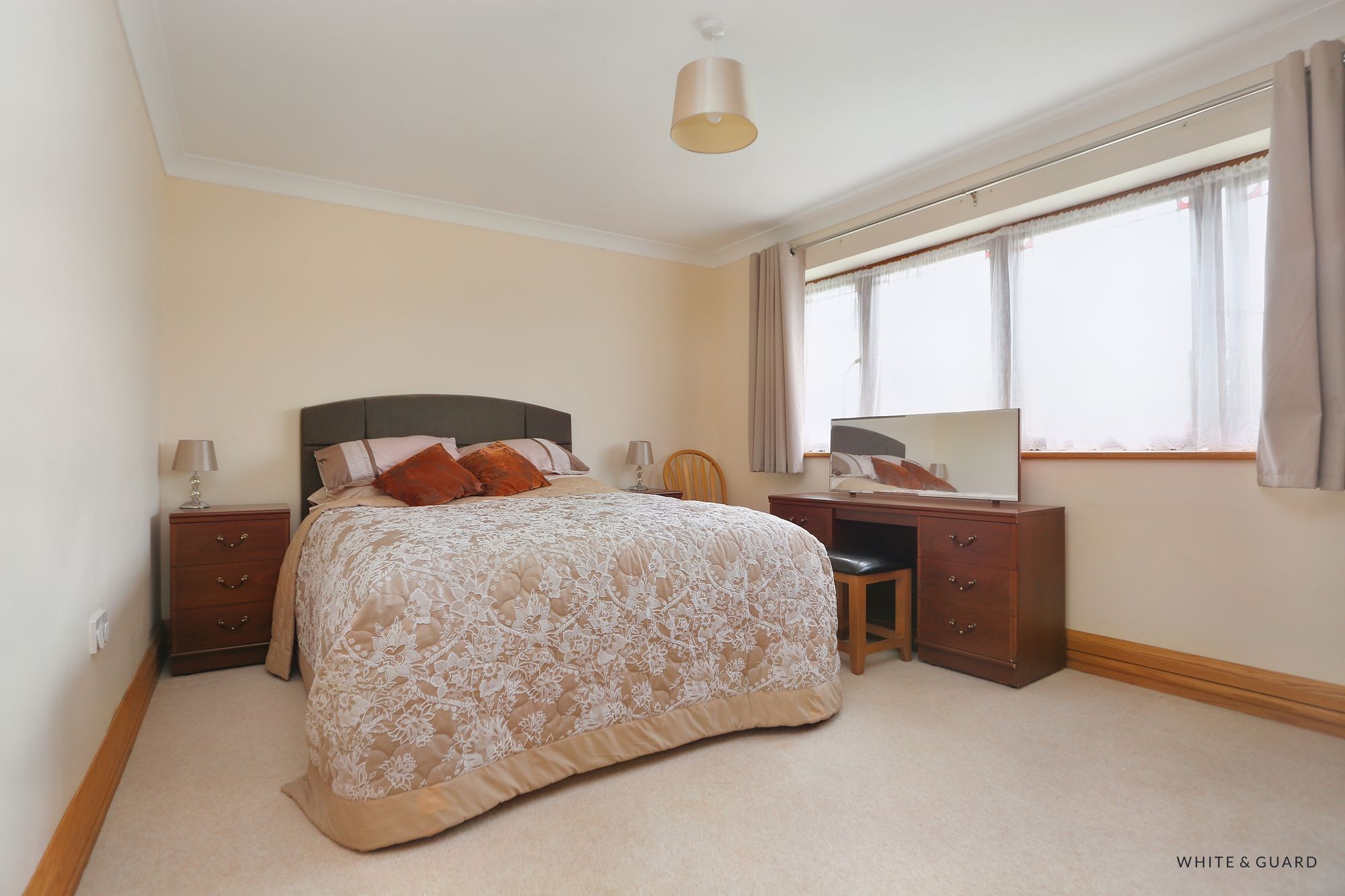 Photos of Reading Room Lane, Curdridge SO32 65861892 PrimeLocation