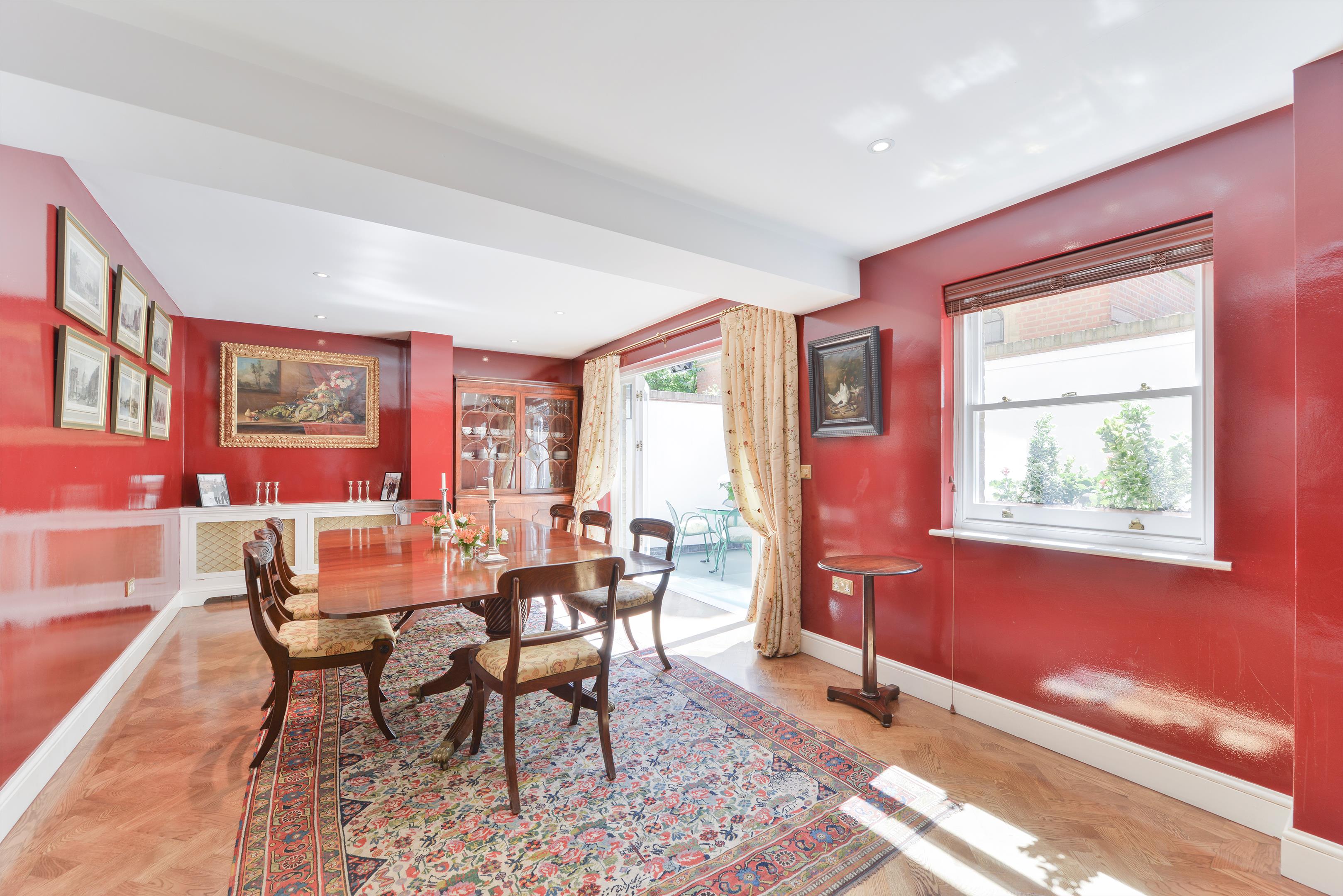 5 bedroom semi-detached house for sale 0