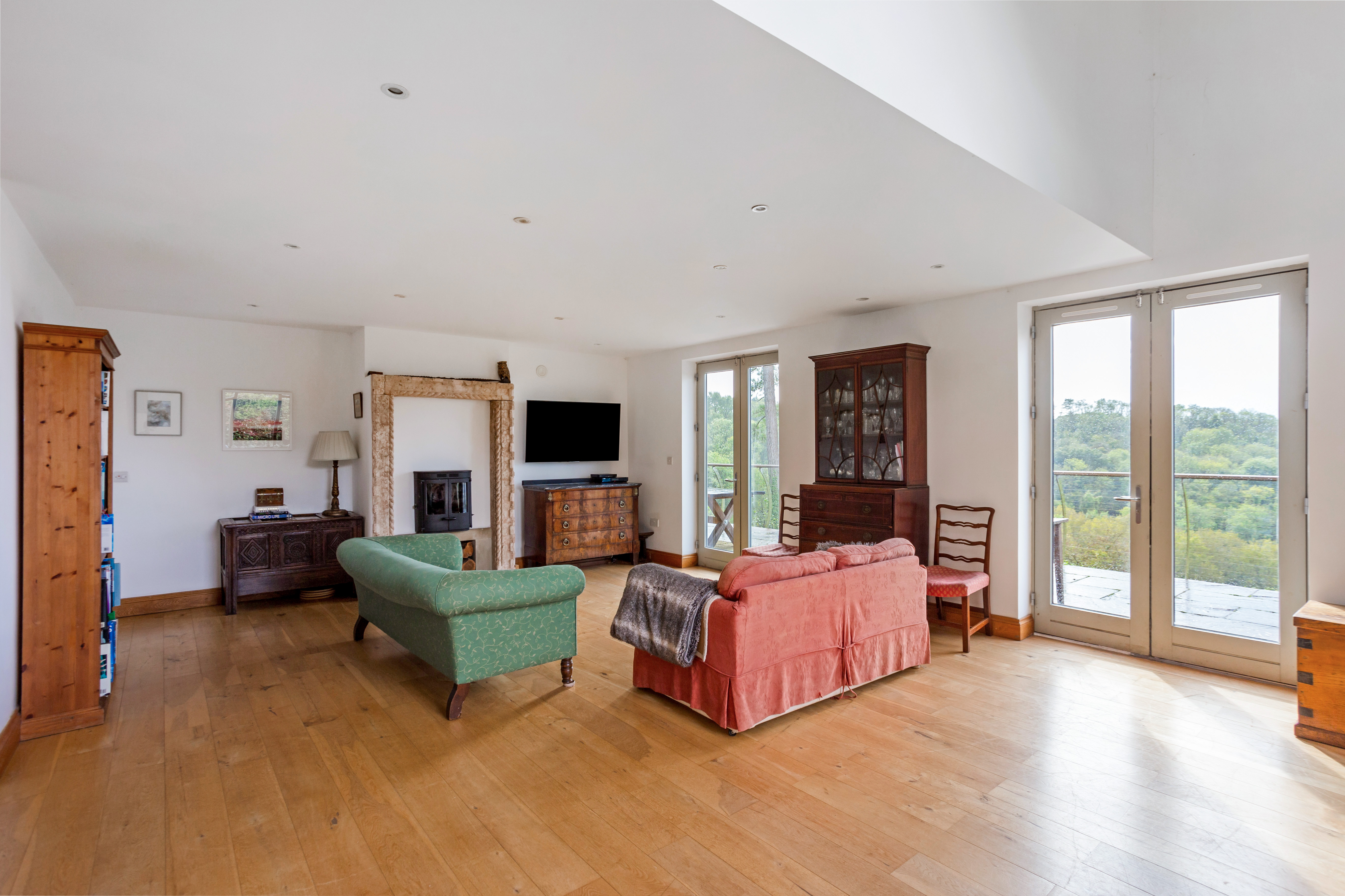 5 bedroom detached house for sale 0