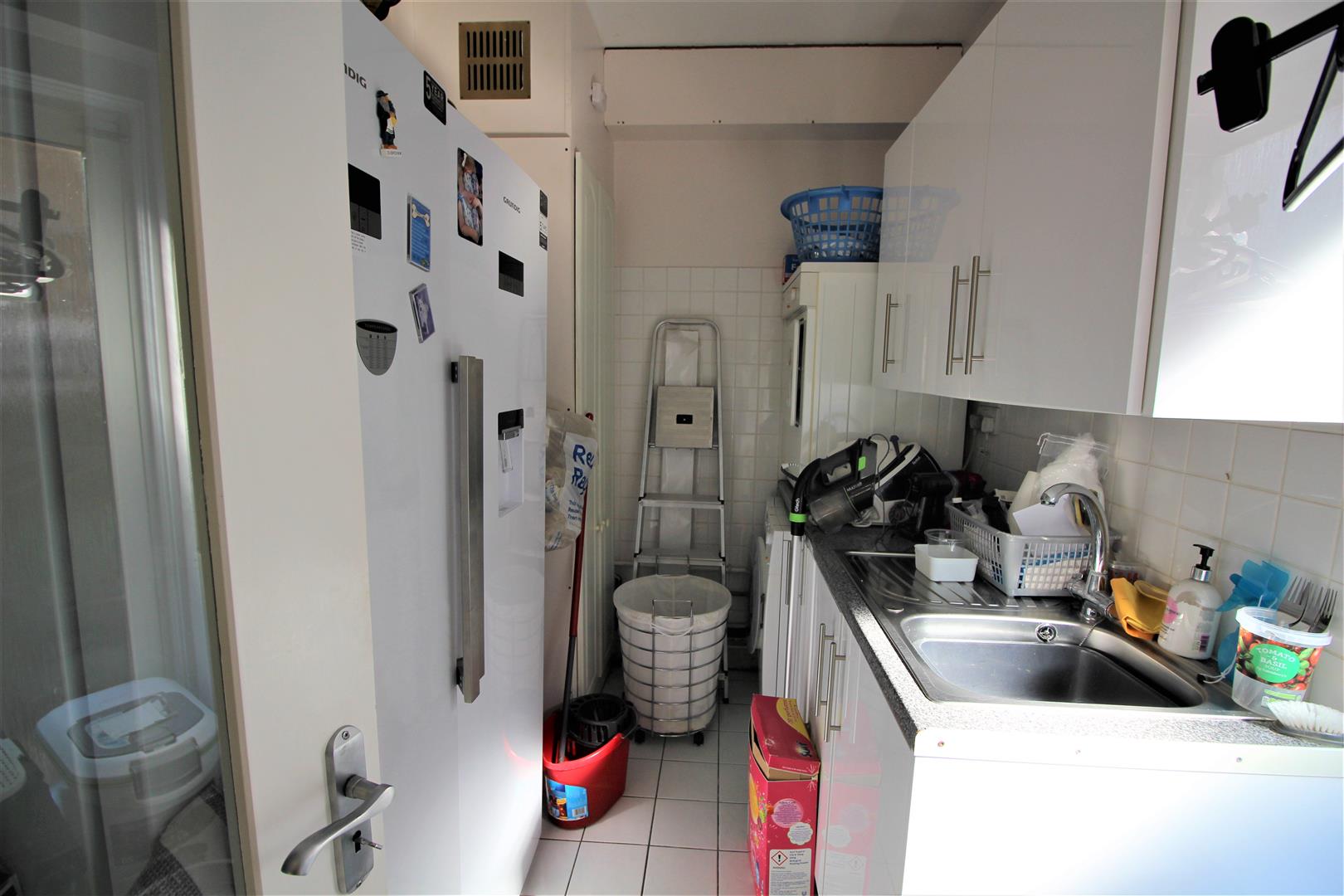 Free property report 55 Harrowes Meade, Edgware, HA8 8RR Chimnie