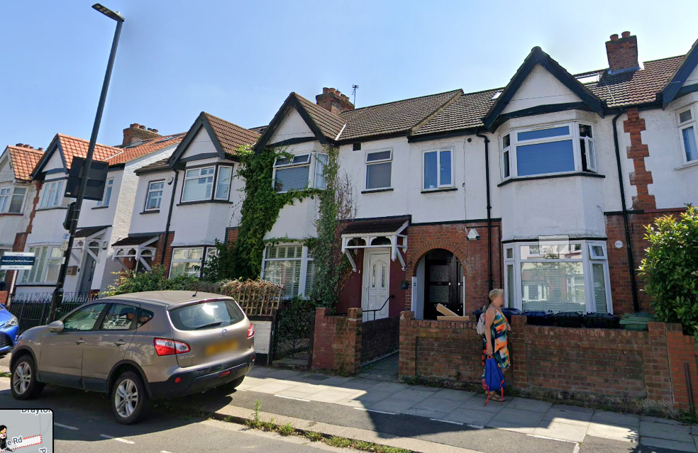 74, Drayton Bridge Road, London photo 3