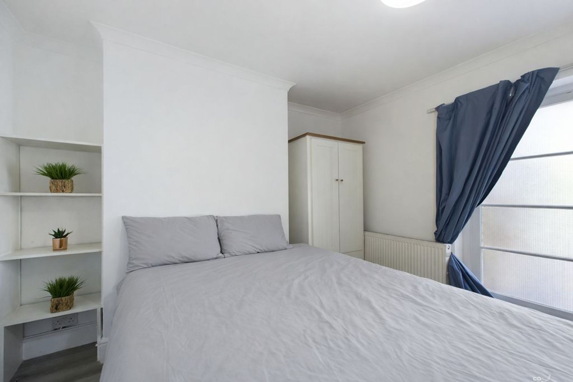23 Upper Bevendean Avenue, Brighton photo 4