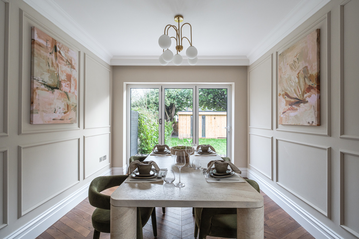 3 bedroom flat for sale 0