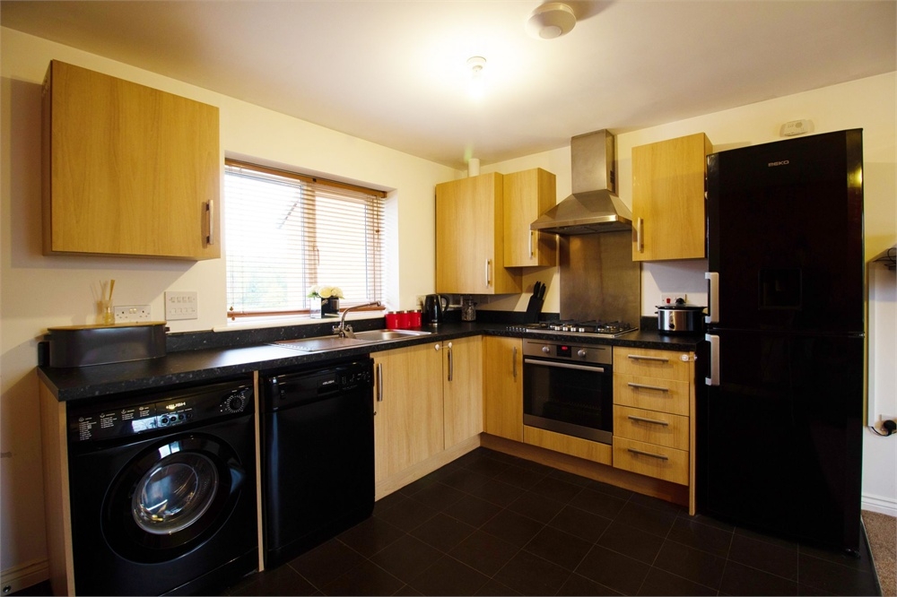 Free property report 7 Paton Way, Darlington, DL1 1LP Chimnie