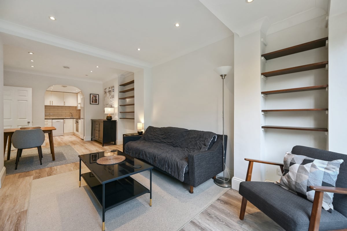 55a Oakley Square, London photo 4