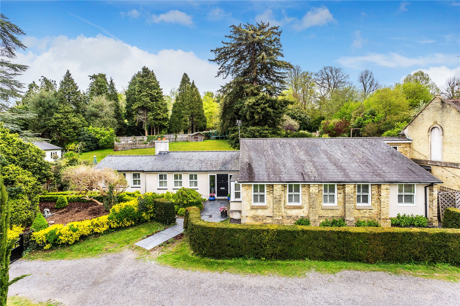 5 bedroom terraced house for sale in London