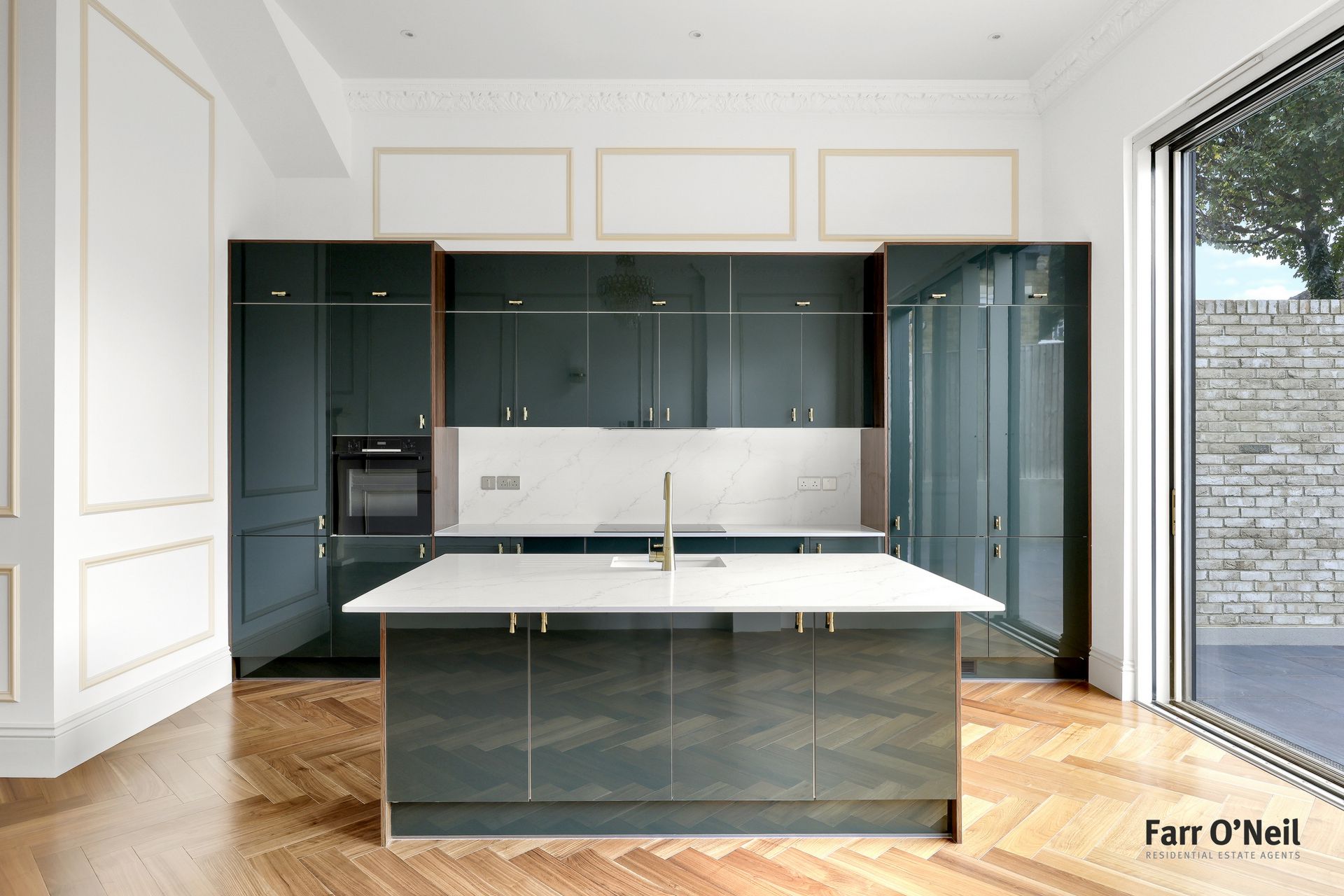 5 bedroom semi-detached house for sale 0