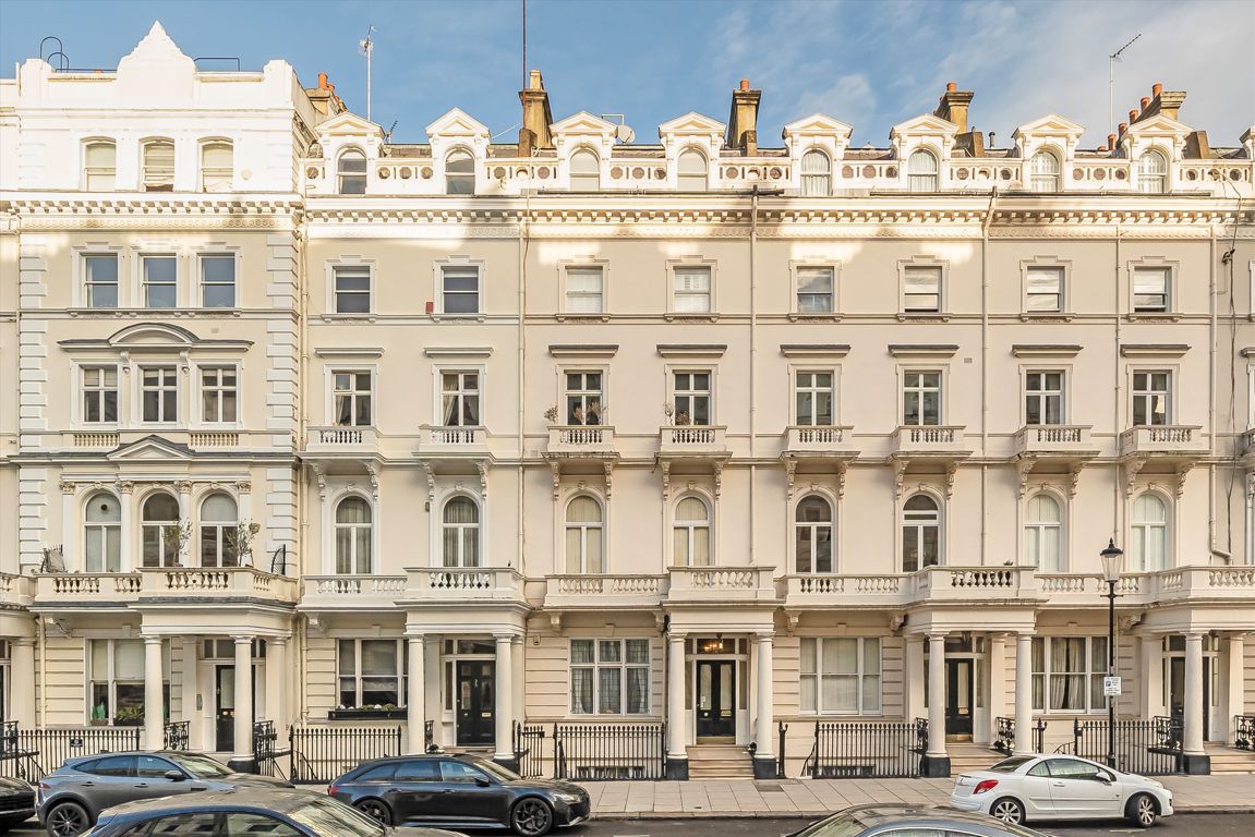 Queen's Gate Terrace, London photo 5