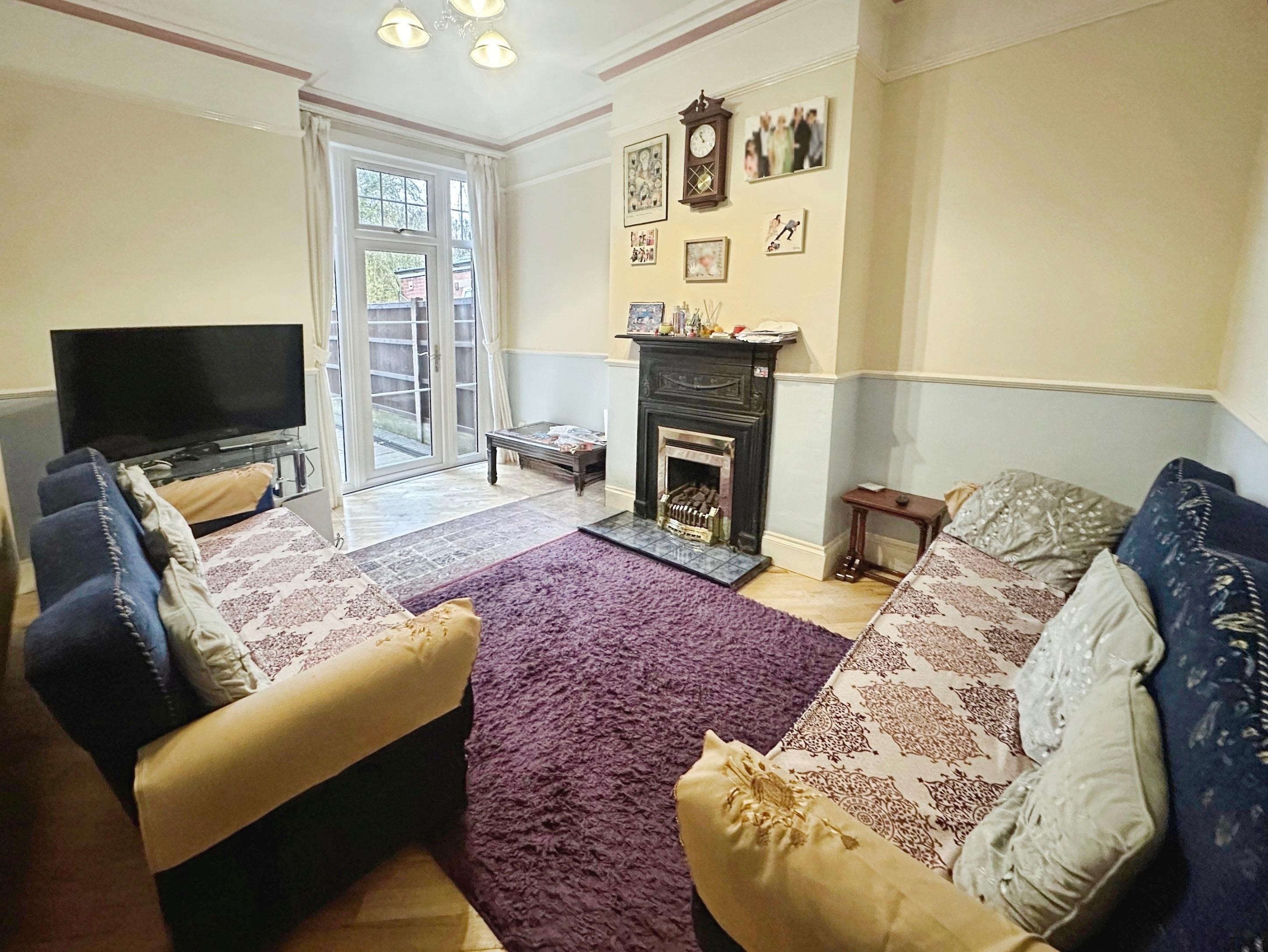 23, Paget Road, Wolverhampton photo 4