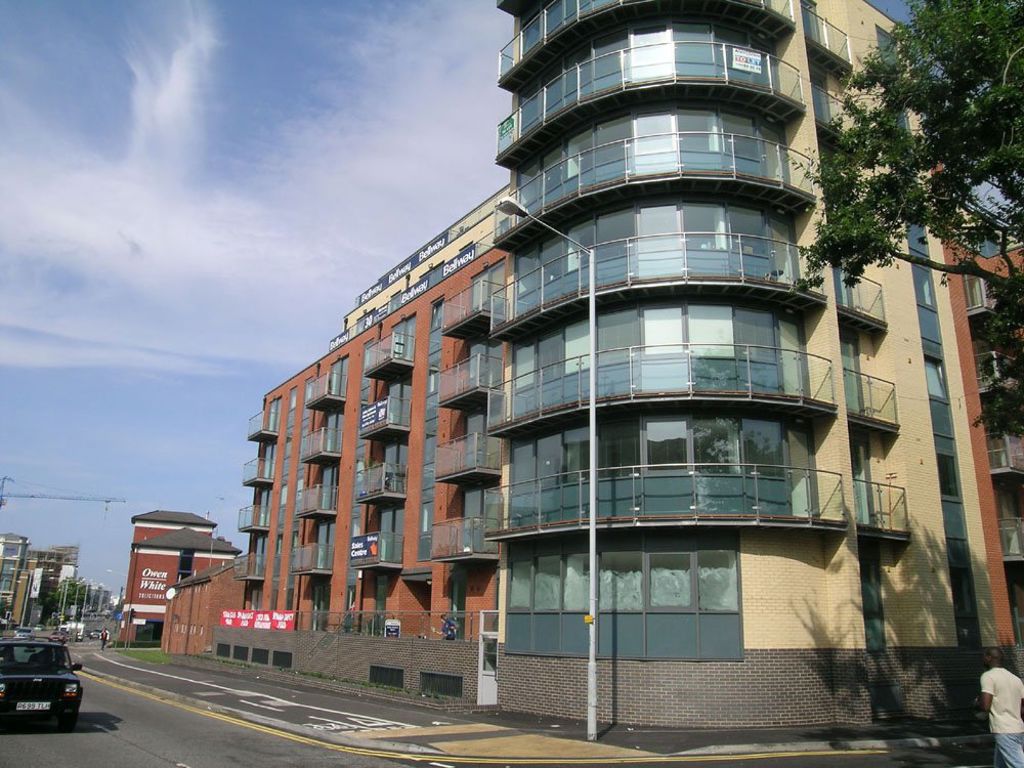 Bath Road, Berks photo 2