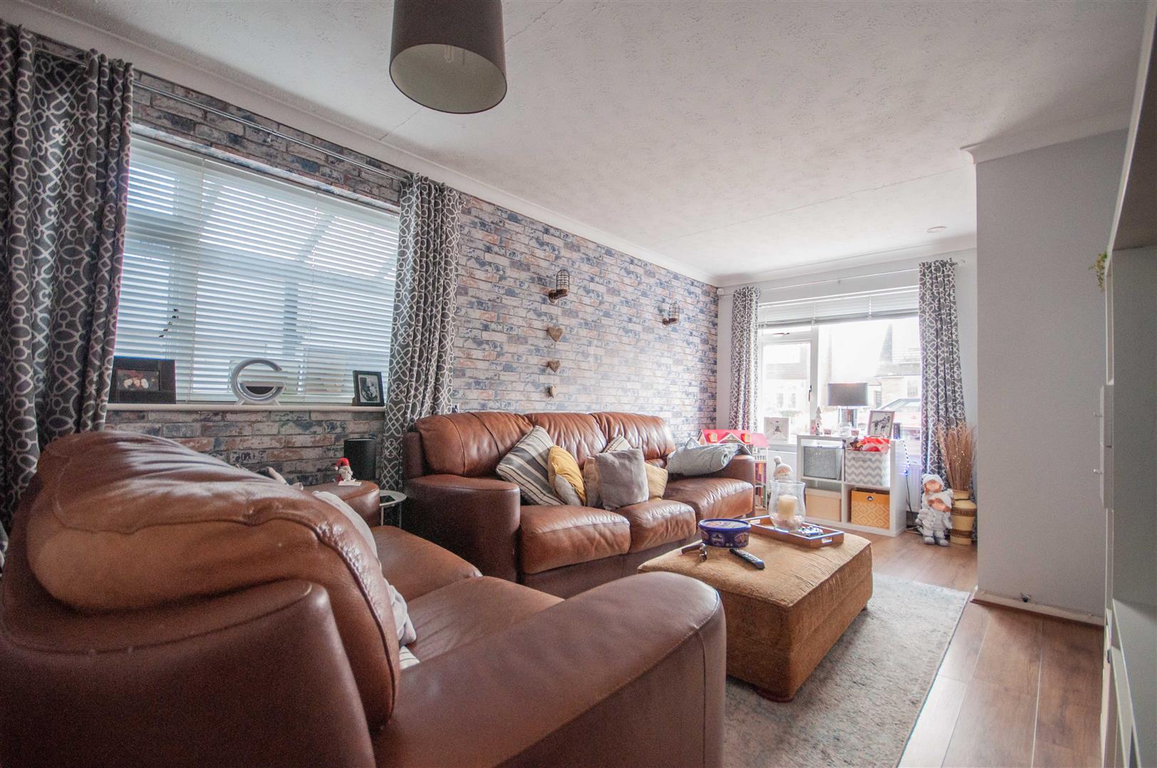 103, Bodmin Road, Chelmsford photo 3