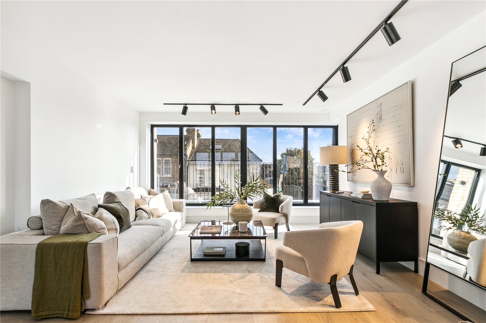 5 bedroom detached new house for sale 0