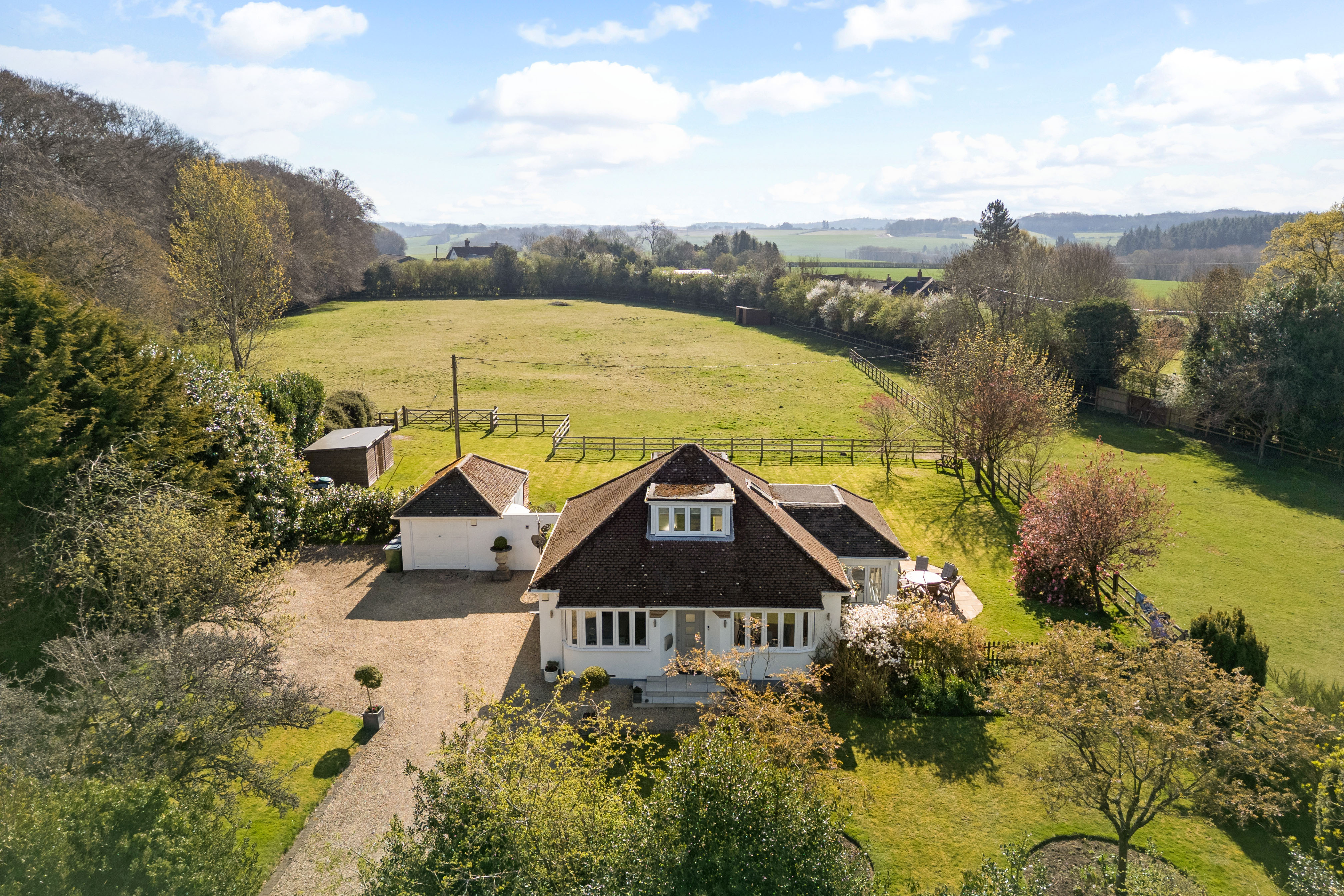 2 bedroom detached house for sale 0