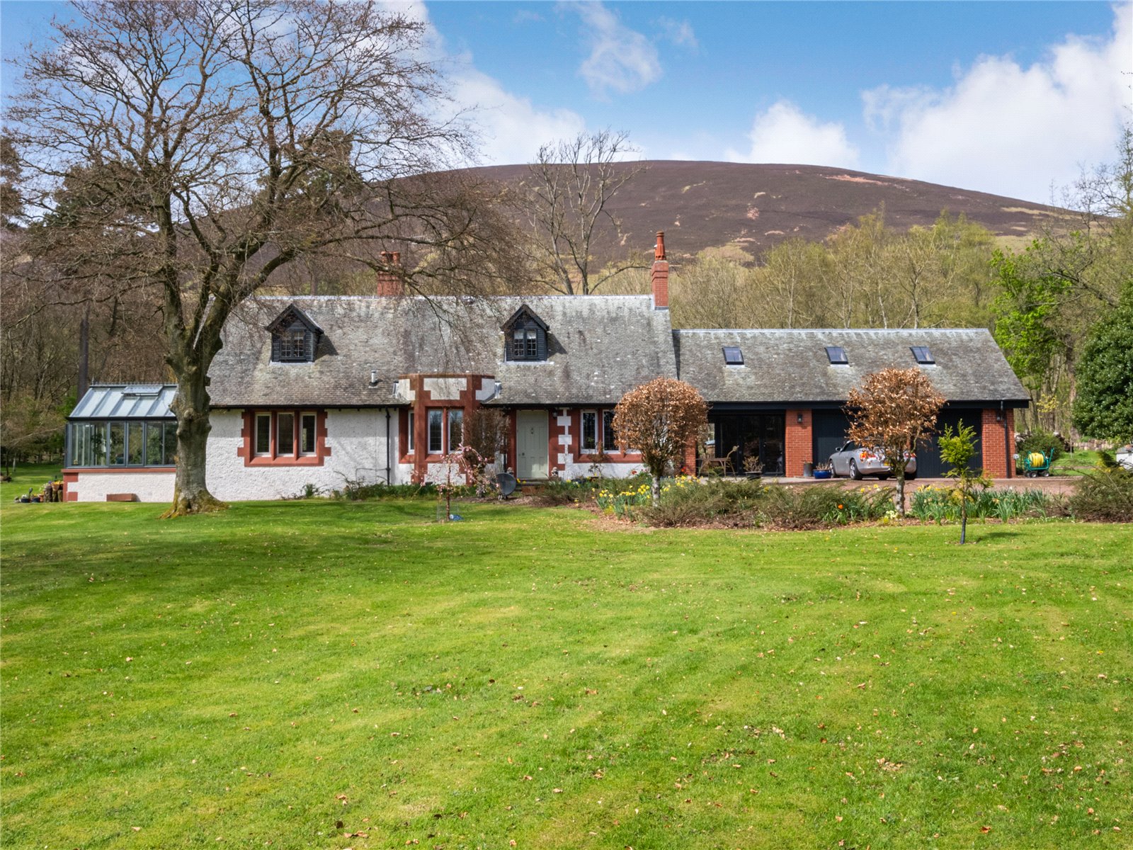 Photos of Symington, Biggar, South Lanarkshire ML12 64579290