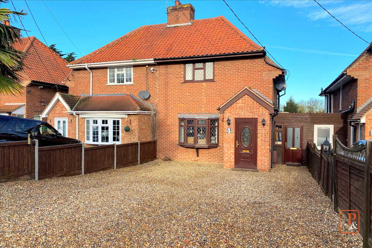 Free property report 4, Minters Cottages, Harwich Road, Wix, CO11 2RY