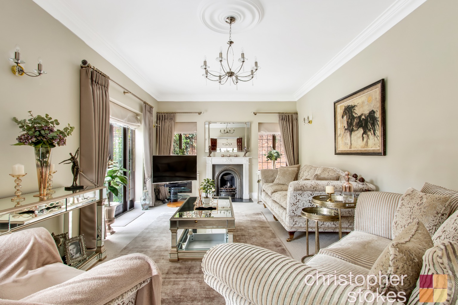 5 bedroom detached house for sale 0