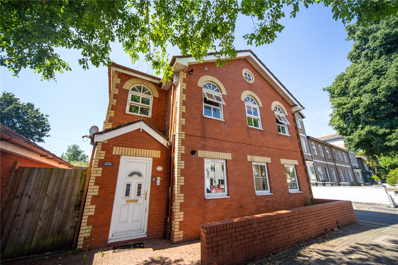 Flat 2 Partridge House, Partridge Road, Cardiff photo 2