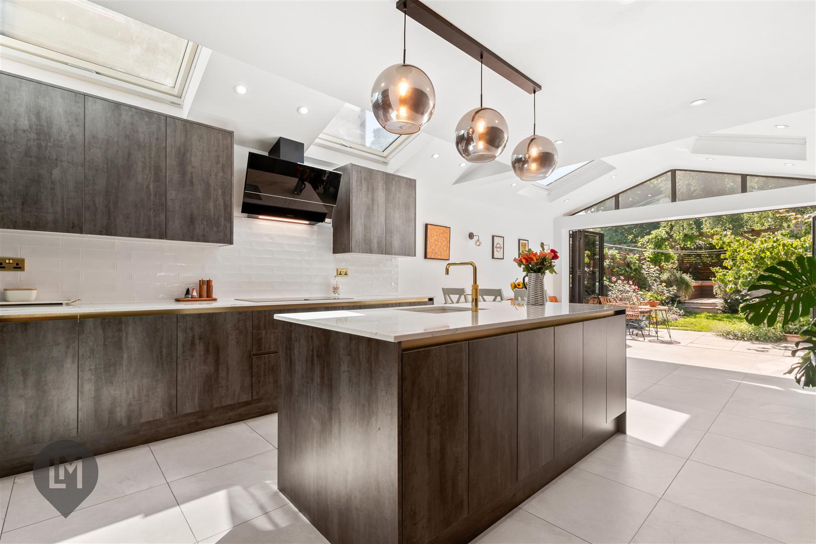 4 bedroom property for sale 0