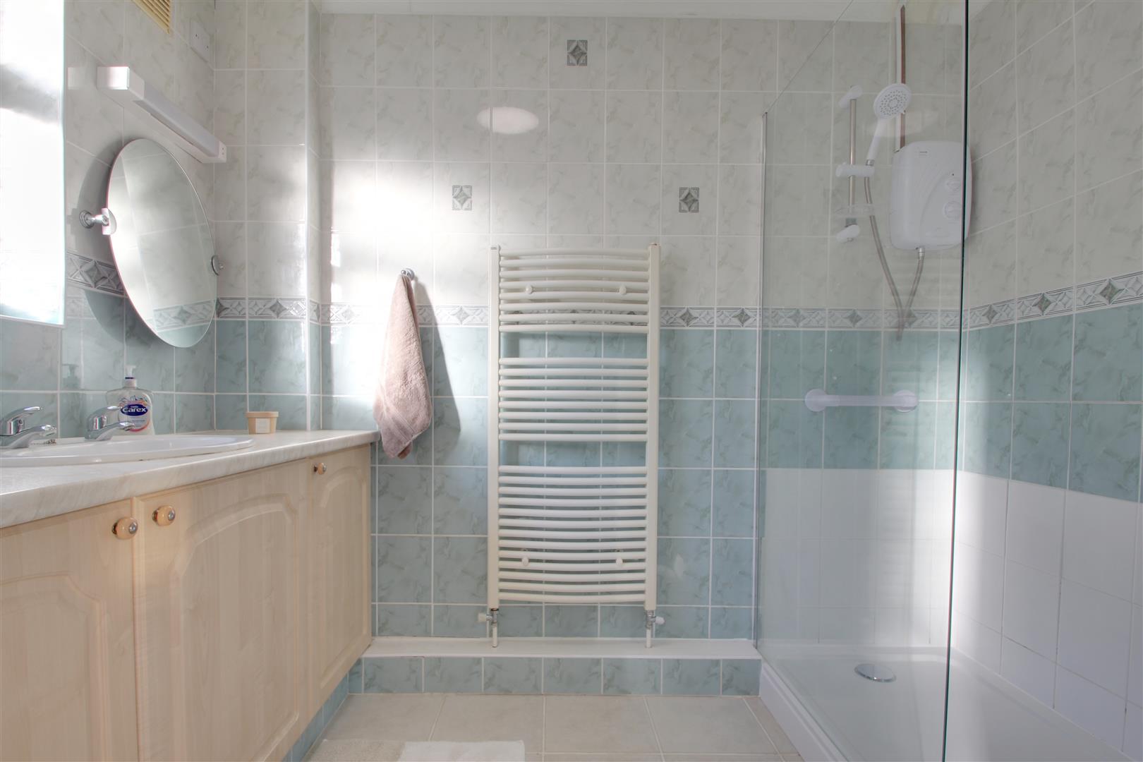 Photos of Fernhurst Drive, GoringBySea, Worthing BN12 66461164