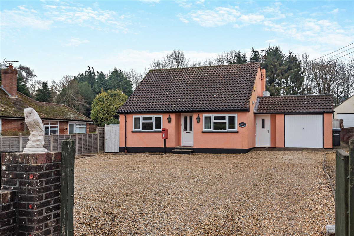 4-bed house on Foxholes,, Long Lane, Thatcham, £625,000