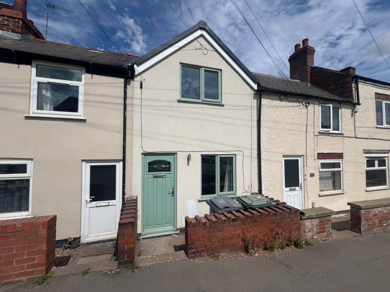 379 Somercotes Hill, Somercotes, Derbyshire photo 2