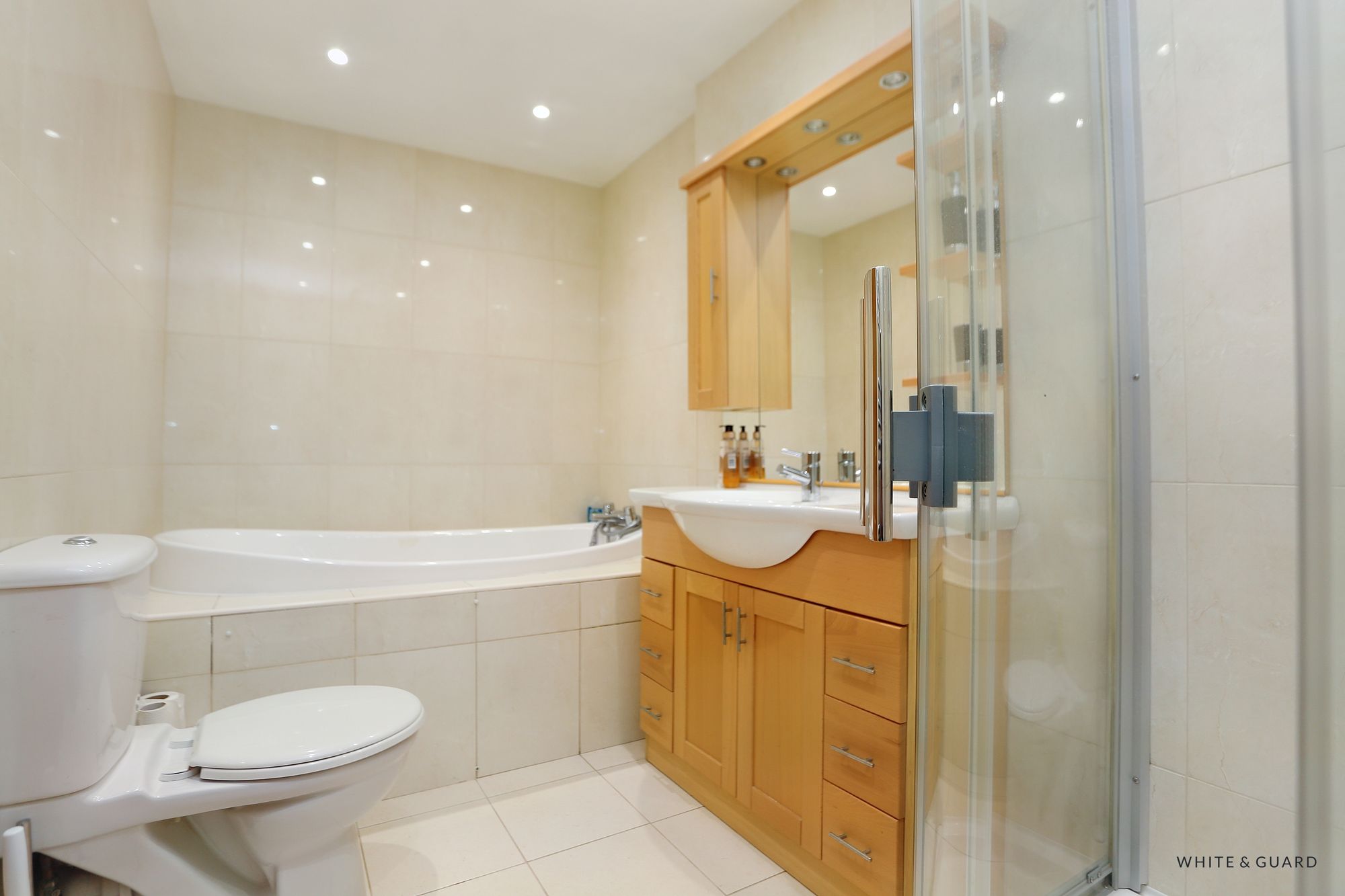 Photos of Reading Room Lane, Curdridge SO32 65861892 PrimeLocation