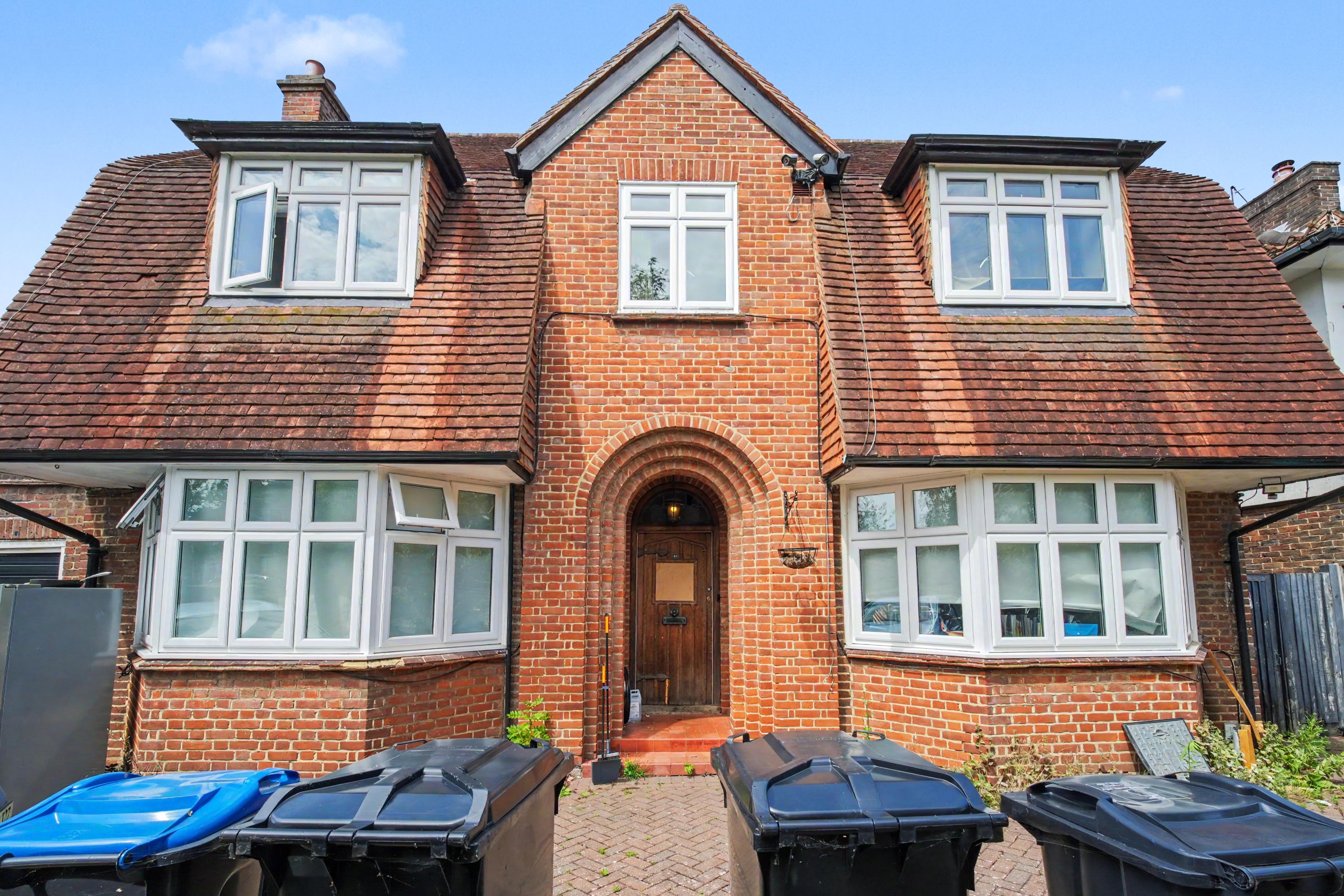 17, South Croydon photo 4