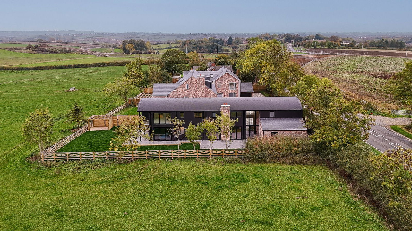 4 bedroom barn conversion for sale 0