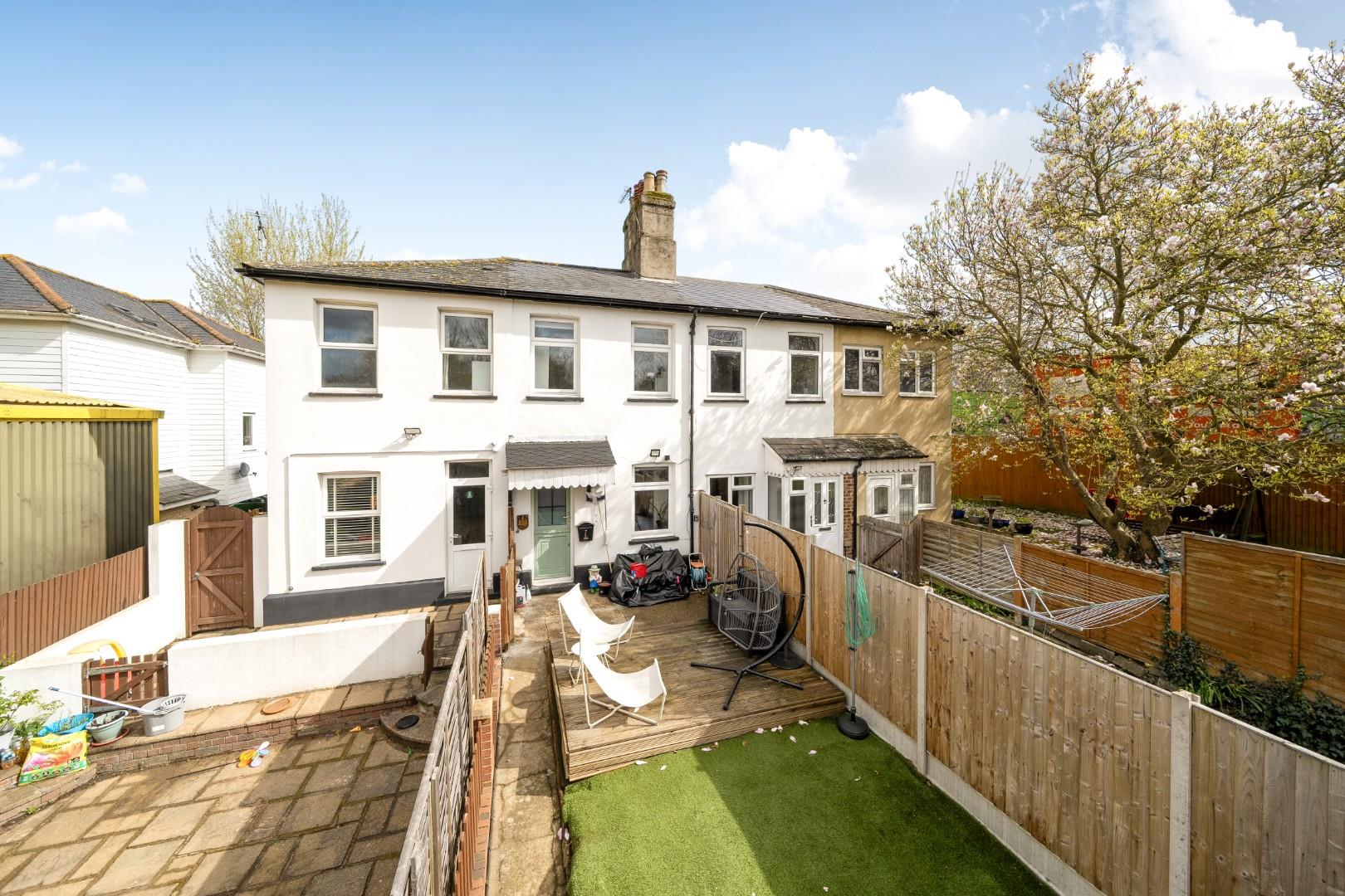 2-bed house on 93, Mill Hall, Aylesford, £265,000